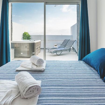 Monterey House Playa Blanca Villa Плая Бланка Екстериор снимка