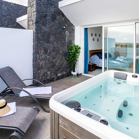 Monterey House Playa Blanca Villa Плая Бланка Екстериор снимка