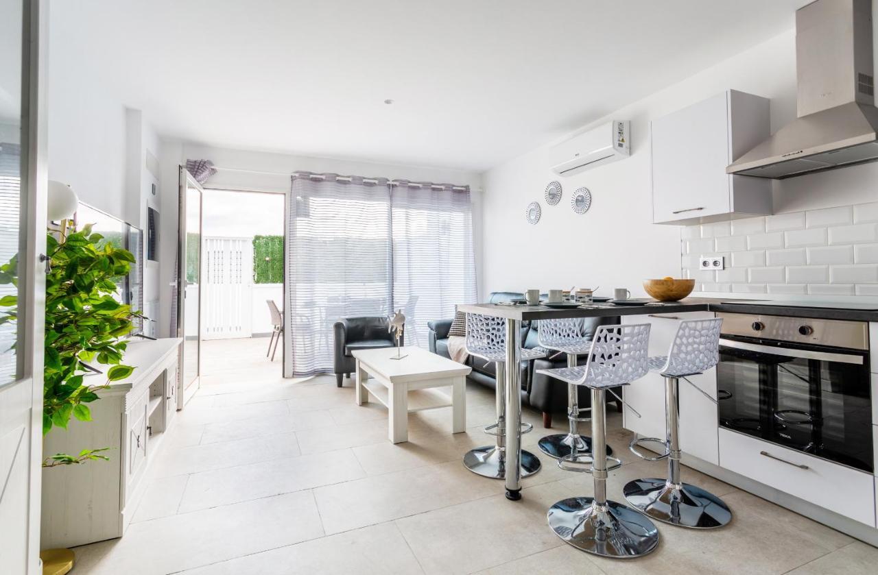 Monterey House Playa Blanca Villa Плая Бланка Екстериор снимка